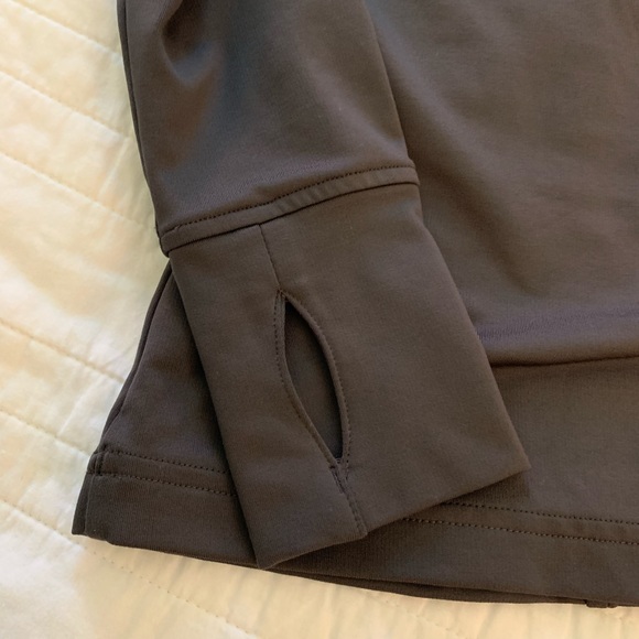 Under Armour Long sleeve hoodie - Picture 3 of 4